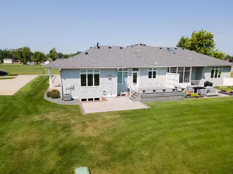 524 Sunset Dr, Oxbow, ND 58047 photo 55