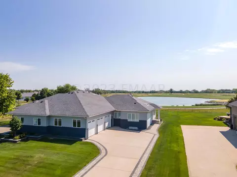 524 Sunset Dr, Oxbow, ND 58047 photo 50
