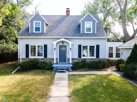673 Mairs Ave, Gardner, ND 58036