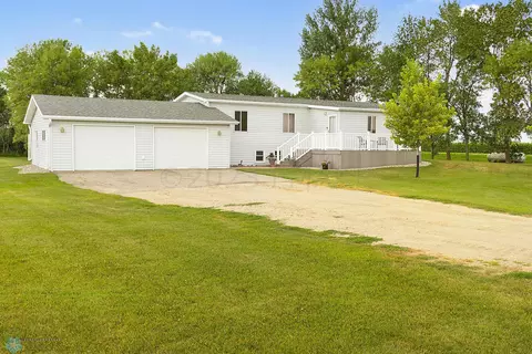 7705 County Road 10, Wahpeton, ND 58075