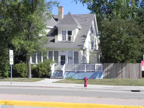 86 Dakota Ave, Wahpeton, ND 58075