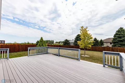 664 Hampton Dr E, Moorhead, MN 56560 photo 58