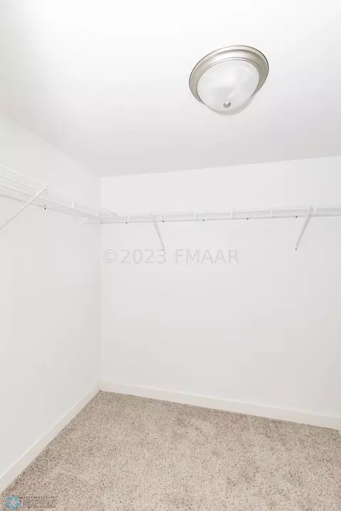 664 Hampton Dr E, Moorhead, MN 56560 photo 44