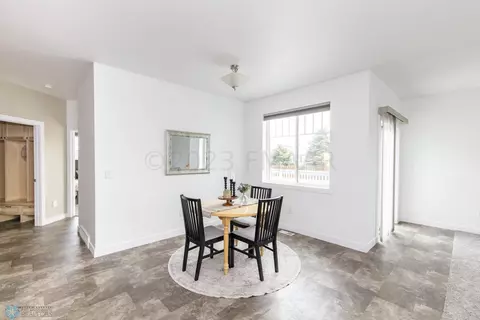 664 Hampton Dr E, Moorhead, MN 56560 photo 16