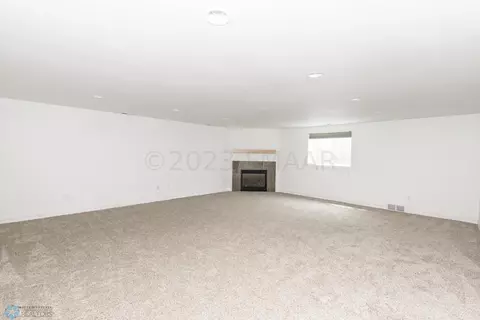 664 Hampton Dr E, Moorhead, MN 56560 photo 36