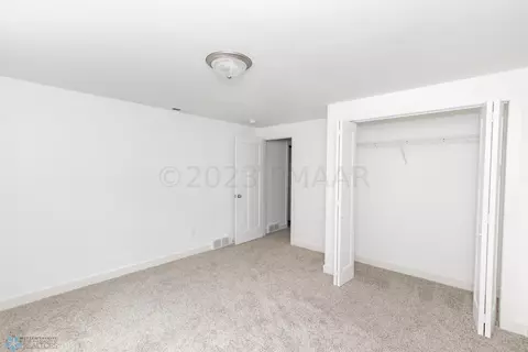 664 Hampton Dr E, Moorhead, MN 56560 photo 41