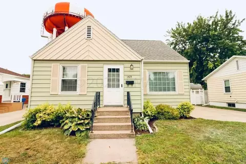 1425 11 St N, Fargo, ND 58102
