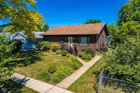 110 6 Ave W, West Fargo, ND 58078
