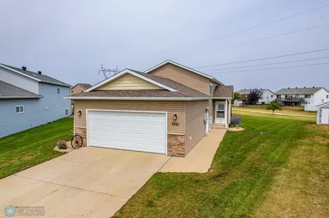 5261 49th Ave S, Fargo, ND 58104