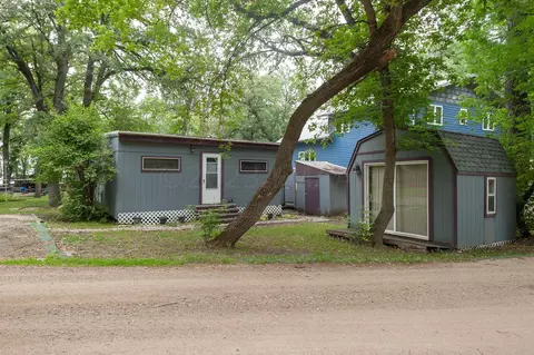 114 Haines Dr, Binford, ND 58416