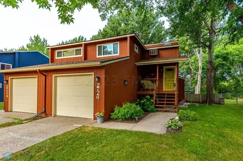 2726 26th Street Cir S, Moorhead, MN 56560