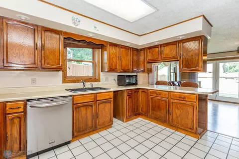 428 4th Ave, Enderlin, ND 58027 photo 14