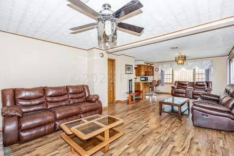 428 4th Ave, Enderlin, ND 58027 photo 22