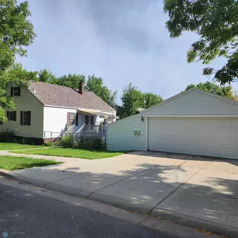 229 11th Ave, Enderlin, ND 58027 photo 35