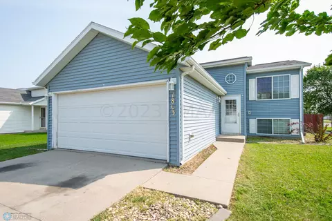 1863 12 St E, West Fargo, ND 58078