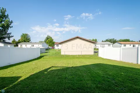 301 5 St E, Horace, ND 58047 photo 48