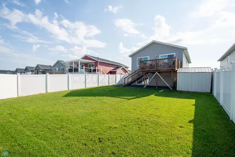 301 5 St E, Horace, ND 58047 photo 46