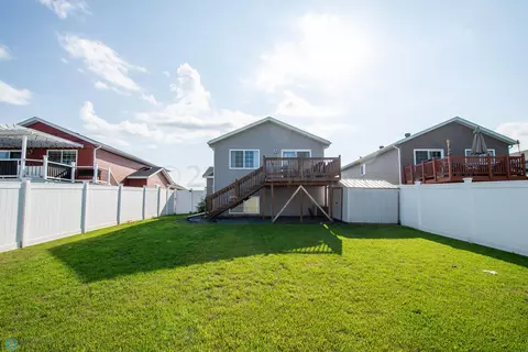 301 5 St E, Horace, ND 58047 photo 45