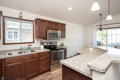 301 5 St E, Horace, ND 58047 photo 15