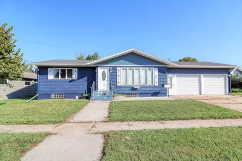 17 1 Ave E, Ada, MN 56510