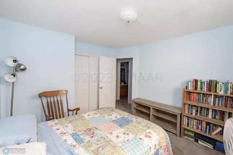 833 50 St S, Fargo, ND 58103 photo 32