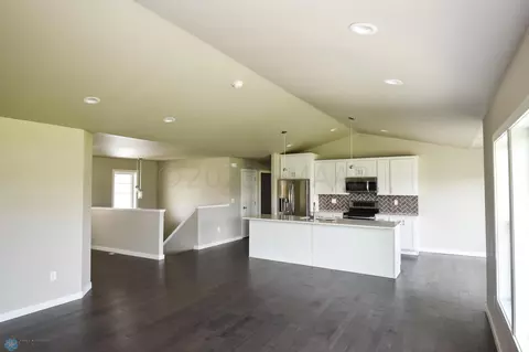 383 Carlsbad Ave, Mapleton, ND 58059 photo 9