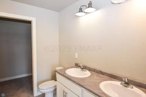 383 Carlsbad Ave, Mapleton, ND 58059 photo 17
