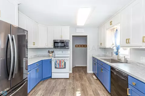 180 Maple St, Kindred, ND 58051 photo 11