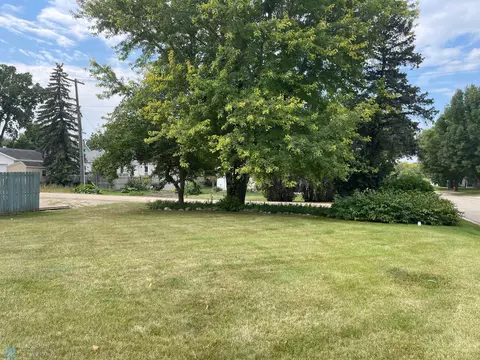 112 6th Ave E, Lisbon, ND 58054 photo 52
