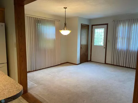 112 6th Ave E, Lisbon, ND 58054 photo 7