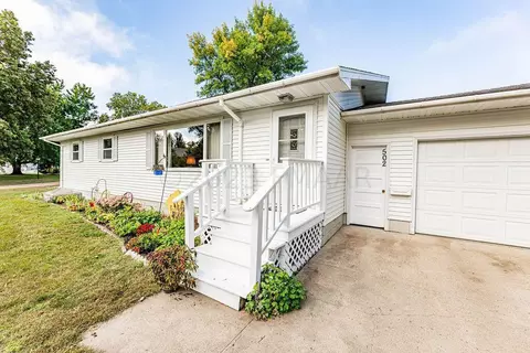 502 Harris St, Lisbon, ND 58054