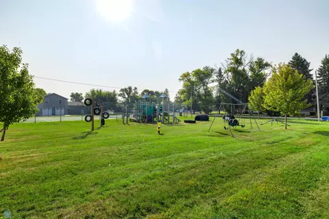 320 2 St E, Hunter, ND 58048 photo 70