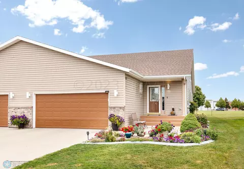 1359 7 12 St E, West Fargo, ND 58078