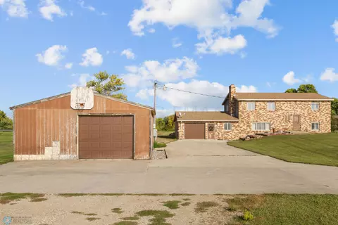 2072 360th St, Breckenridge, MN 56520