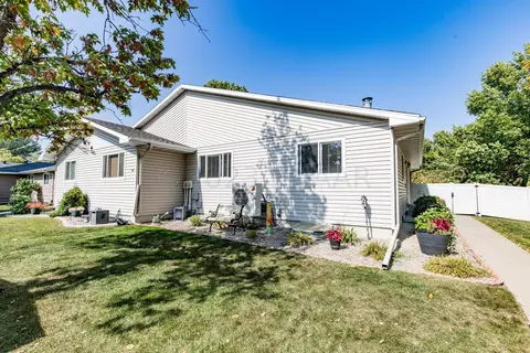 846 10 Ave E, West Fargo, ND 58078
