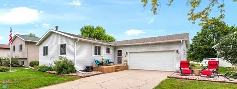 2638 29th Ave S, Moorhead, MN 56560