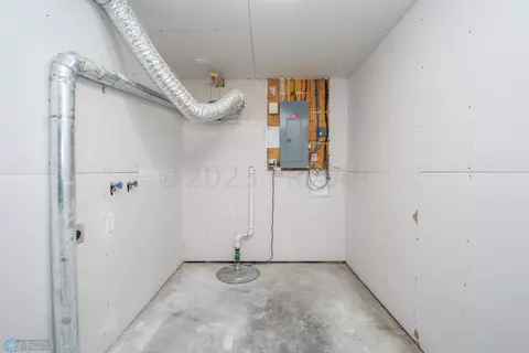 223 Maple Pointe Blvd, Mapleton, ND 58059 photo 35