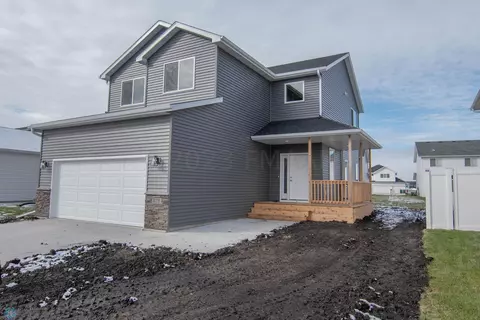 878 60 Ave W, West Fargo, ND 58078