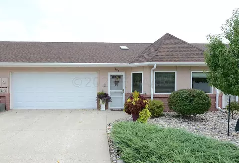 983 14 Ave E, West Fargo, ND 58078