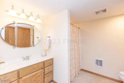 1337 4 Ave S, Fargo, ND 58103 photo 33