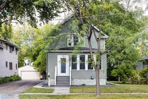 1337 4 Ave S, Fargo, ND 58103 photo 2