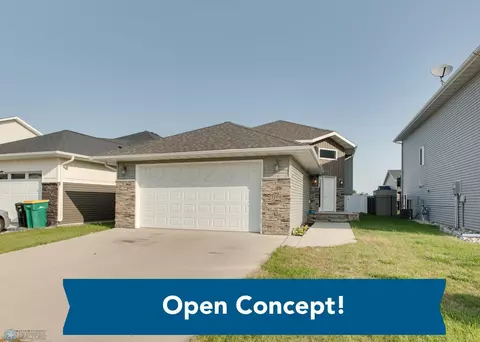 1106 Eaglewood Ave W, West Fargo, ND 58078
