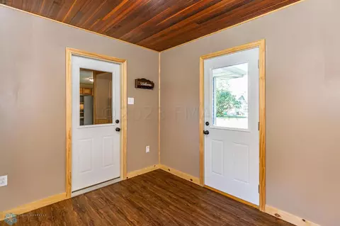 261 Maple St, Kindred, ND 58051 photo 17