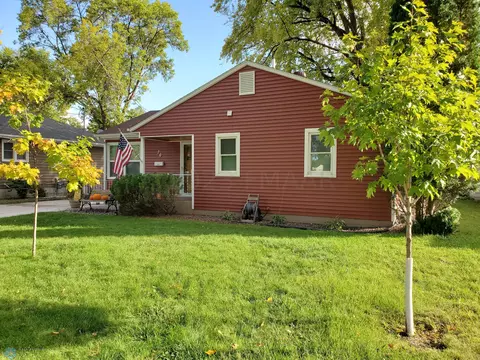 76 16 Ave N, Fargo, ND 58102 photo 2