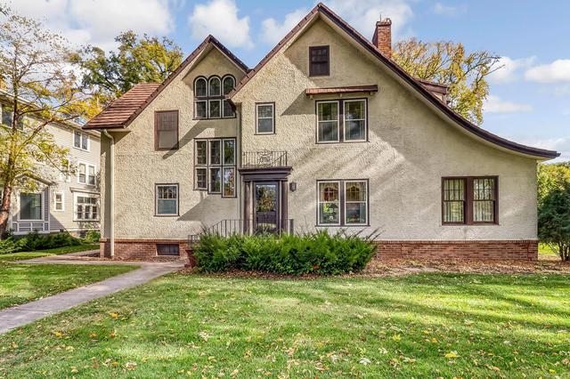 716 8 St S, Fargo, ND 58103