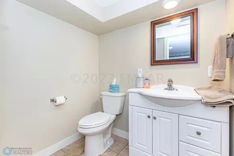 109 23 Ave N, Fargo, ND 58102 photo 22