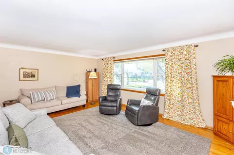 109 23 Ave N, Fargo, ND 58102 photo 6