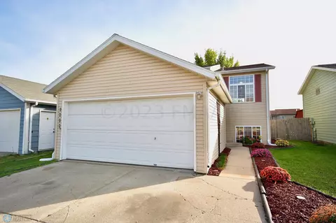 5028 9 Ave S, Fargo, ND 58103