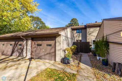 3226 2 St N, Fargo, ND 58102