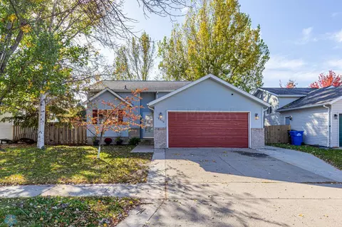 2810 35 12 Ave S, Fargo, ND 58104